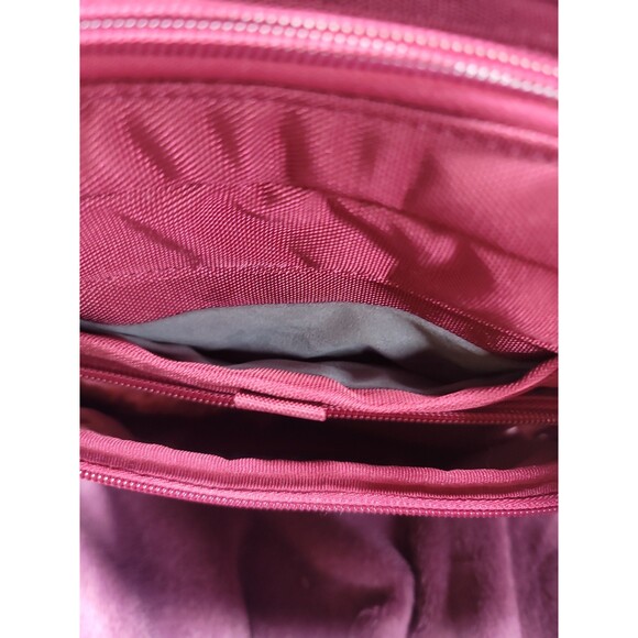 Lug Ranger Ultra X Crossbody Raspberry Heart - Picture 3 of 7